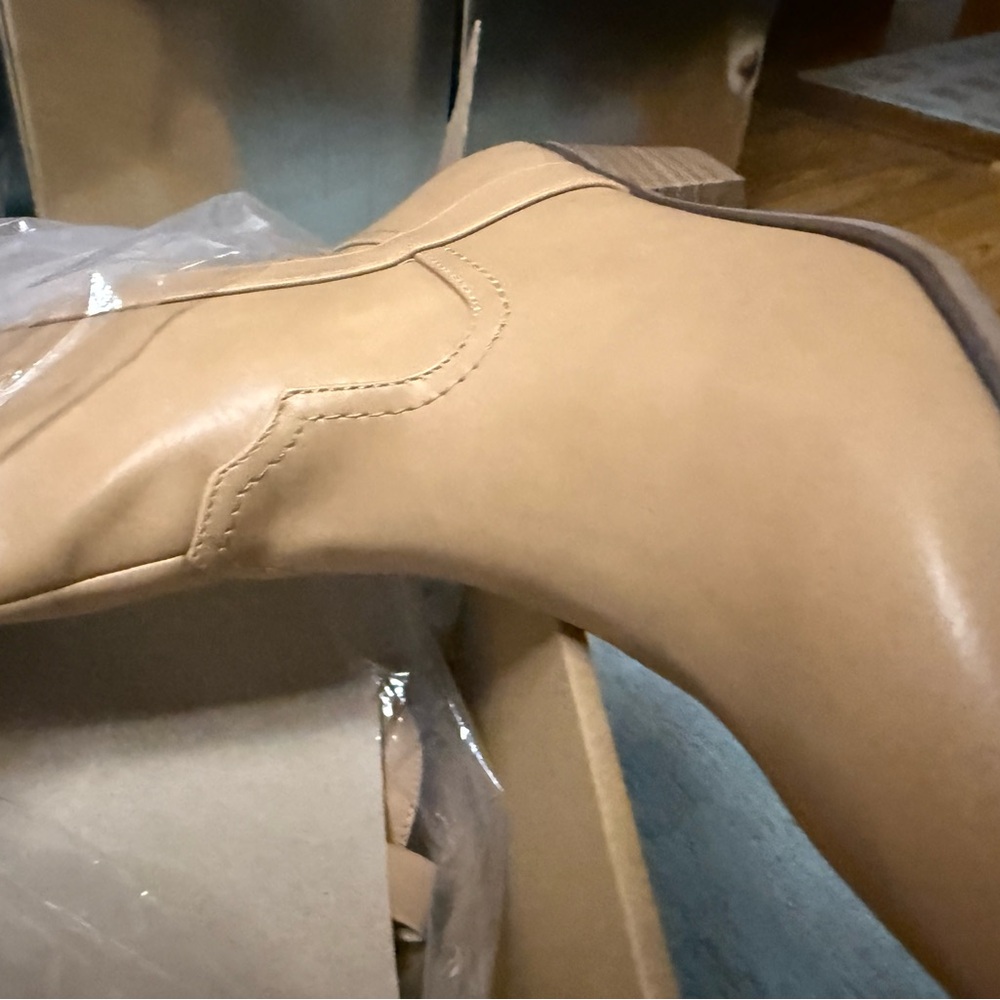 NWT Tan Knee-High Cowboy Boots / Vegan Leather / Faux Leather - Picture 10 of 17